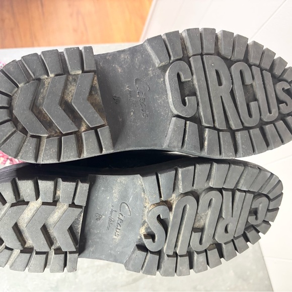 Circus Sam Edelman Effie black crackled faux leather chelsea boots lug sole 8.5 - Picture 8 of 11